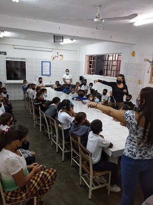 OMA Plaza dictó talleres y conversatorios en cinco colegios de Guarenas